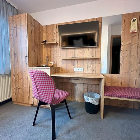 אמרבוך Hotel Ochsen מראה חיצוני תמונה