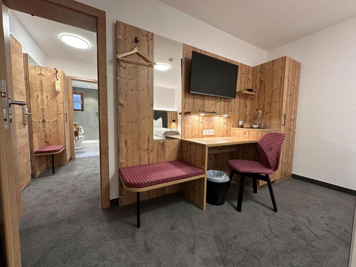 אמרבוך Hotel Ochsen מראה חיצוני תמונה